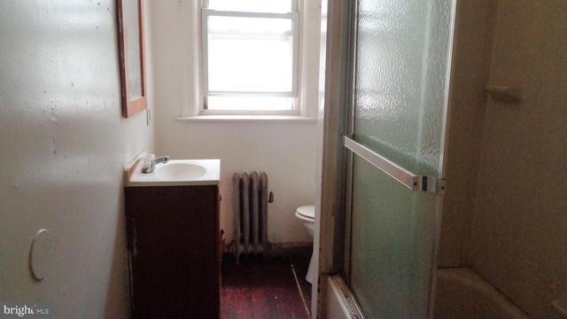 25 SANFORD ST, Trenton, NJ 08618