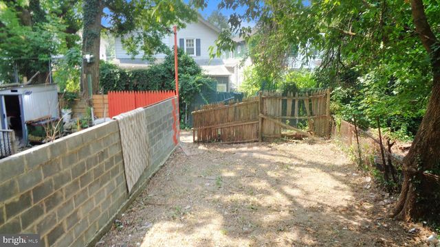 25 SANFORD ST, Trenton, NJ 08618