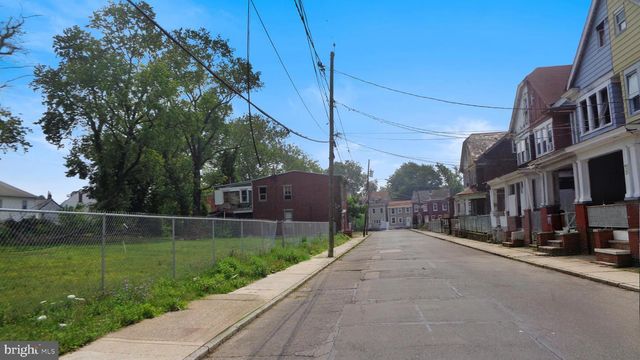 25 SANFORD ST, Trenton, NJ 08618