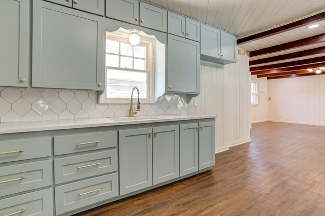 2618 31st Street, Lubbock, TX 79410