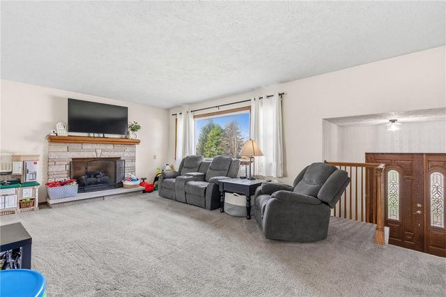 709 Park Drive, Middletown, OH 45044