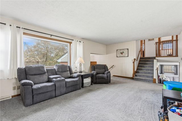 709 Park Drive, Middletown, OH 45044