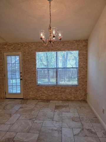 7020 Riverton DR, Austin, TX 78729