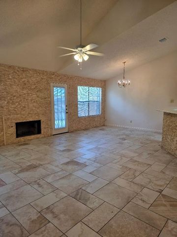 7020 Riverton DR, Austin, TX 78729