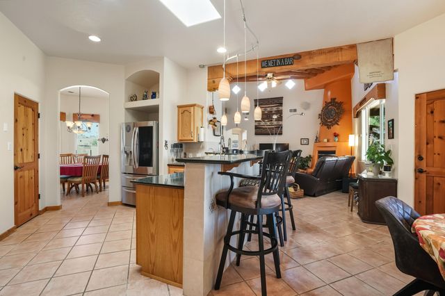 612 SONORA Road NE, Rio Rancho, NM 87144