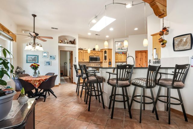612 SONORA Road NE, Rio Rancho, NM 87144