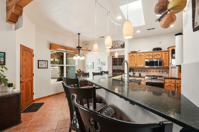 612 SONORA Road NE, Rio Rancho, NM 87144