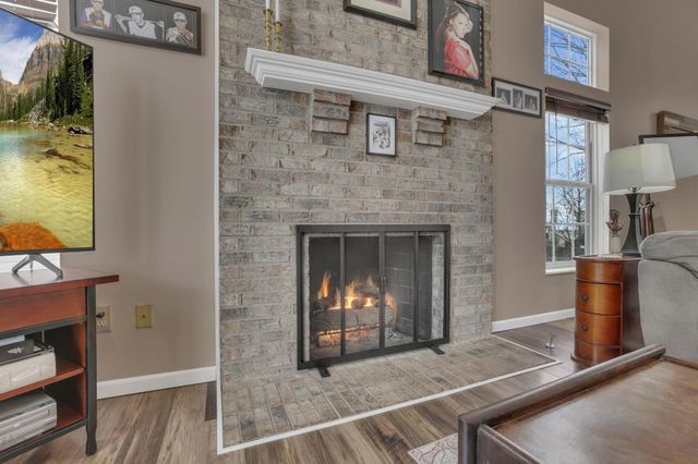 3267 Tumwater Valley Drive, Pickerington, OH 43147