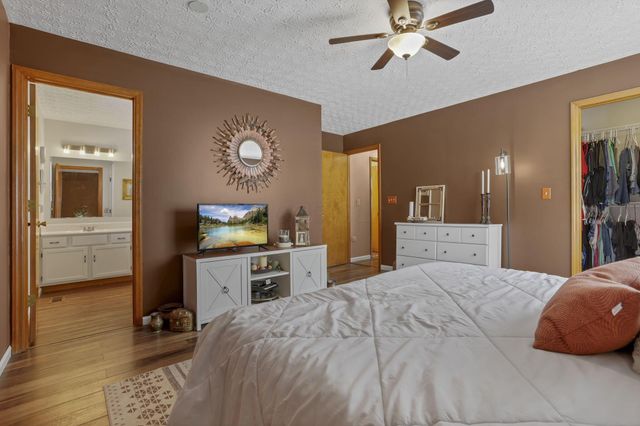 3267 Tumwater Valley Drive, Pickerington, OH 43147