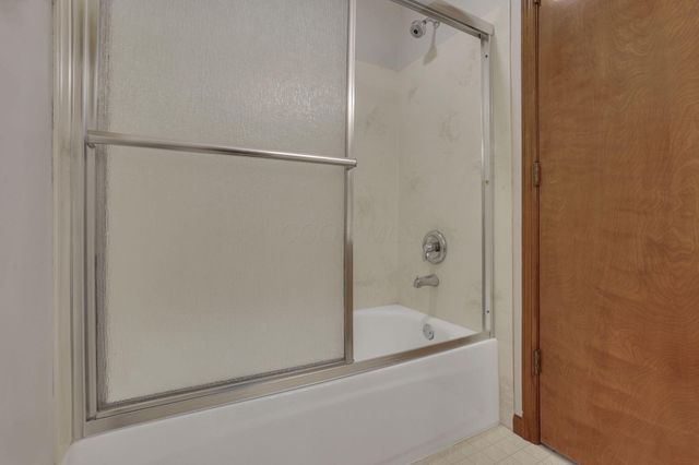 3267 Tumwater Valley Drive, Pickerington, OH 43147