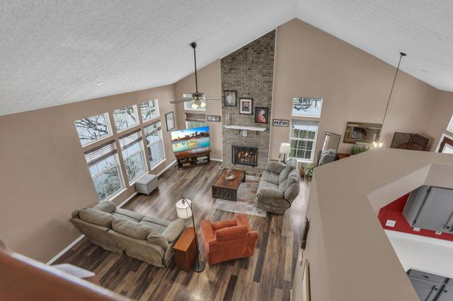 3267 Tumwater Valley Drive, Pickerington, OH 43147