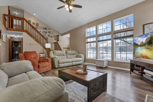 3267 Tumwater Valley Drive, Pickerington, OH 43147