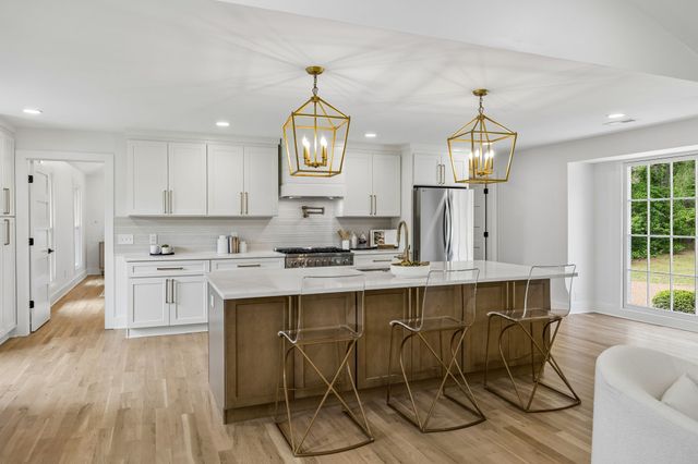 1505 Lipscomb Dr, Brentwood, TN 37027