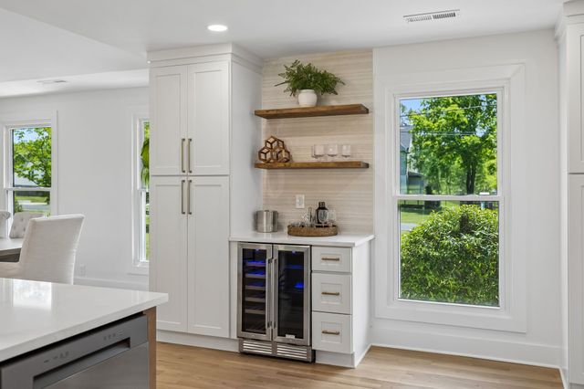 1505 Lipscomb Dr, Brentwood, TN 37027