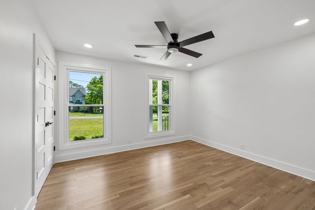 1505 Lipscomb Dr, Brentwood, TN 37027