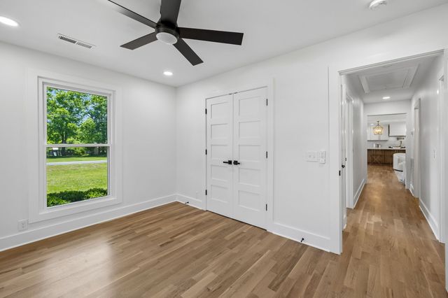 1505 Lipscomb Dr, Brentwood, TN 37027