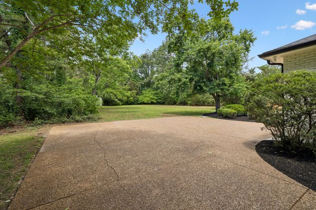 1505 Lipscomb Dr, Brentwood, TN 37027