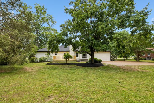 1505 Lipscomb Dr, Brentwood, TN 37027