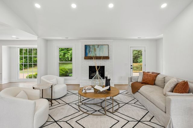 1505 Lipscomb Dr, Brentwood, TN 37027
