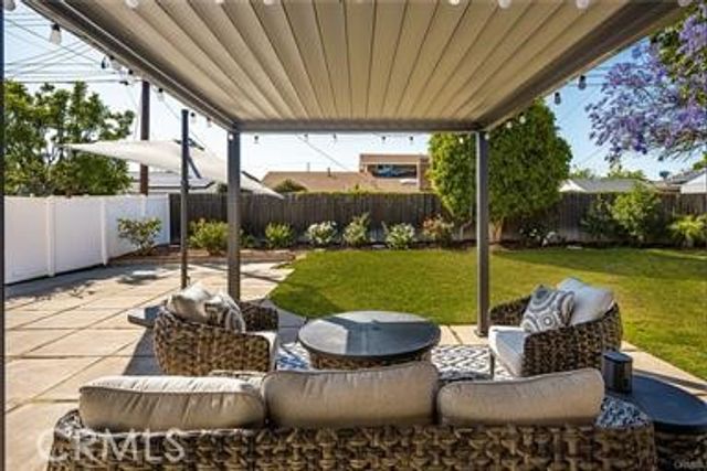 13381 Del Cerro Drive, Tustin, CA 92780