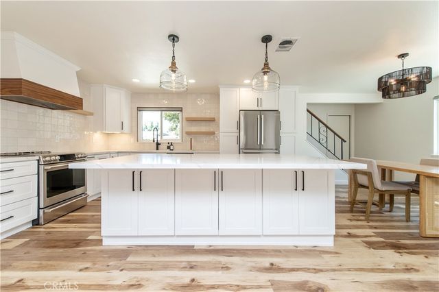 13381 Del Cerro Drive, Tustin, CA 92780