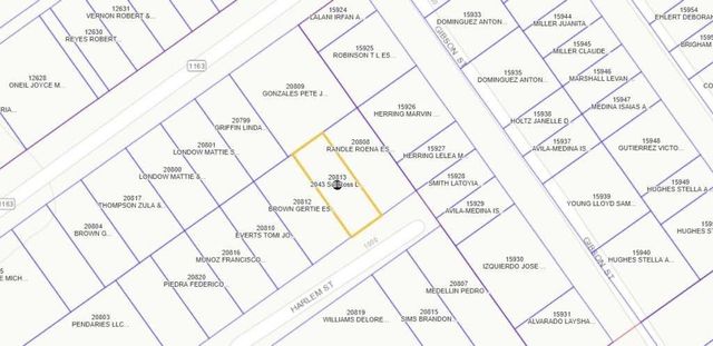 1004 Harlem Street, El Campo, TX 77437