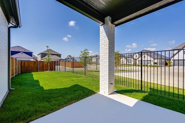 128 North Sky Drive, Celina, TX 75009