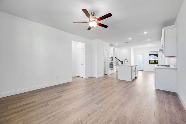 128 North Sky Drive, Celina, TX 75009