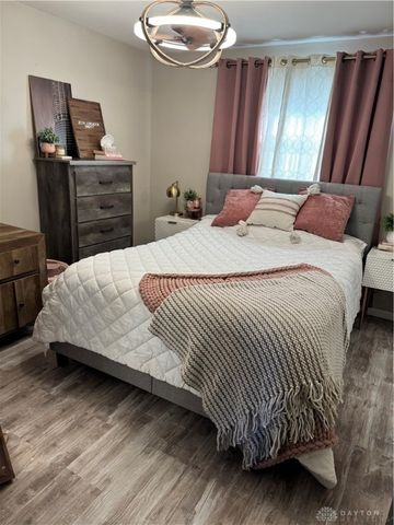 1001 Imperial Boulevard, Springfield, OH 45503