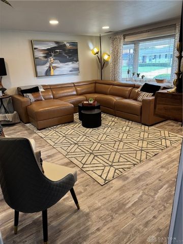 1001 Imperial Boulevard, Springfield, OH 45503