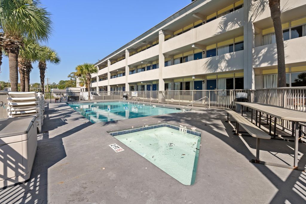 806 S Ocean Blvd., Myrtle Beach, SC 29577 — photo 4