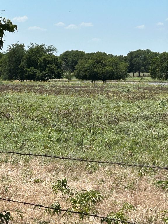 1170 Airport Road, Tioga, TX 76271