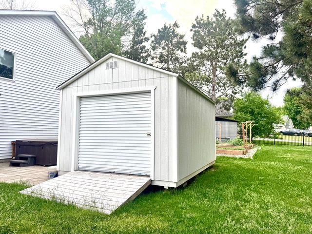 9664 Wynstone Drive, Woodbury, MN 55125