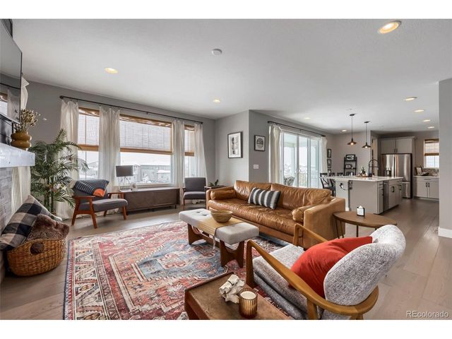 6636 Barnstead Dr, Castle Pines, CO 80108