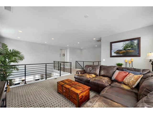6636 Barnstead Dr, Castle Pines, CO 80108