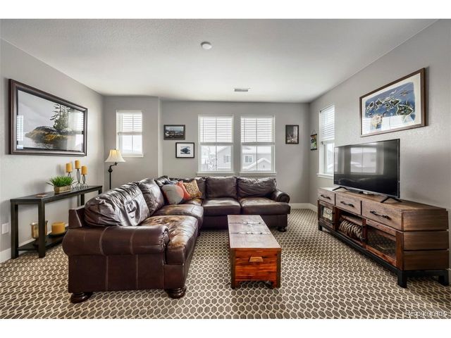 6636 Barnstead Dr, Castle Pines, CO 80108