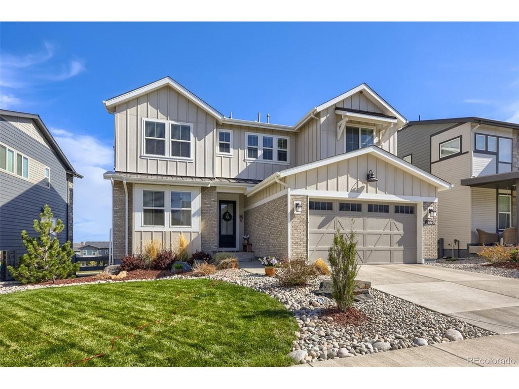 6636 Barnstead Dr, Castle Pines, CO 80108