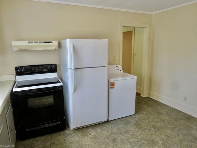 793 Wolf Island Road, Reidsville, NC 27320