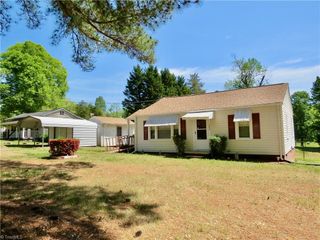 793 Wolf Island Road, Reidsville, NC 27320