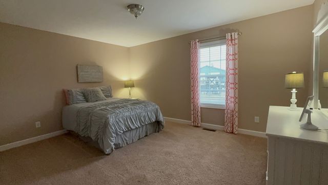 597 Long Creek Rd, Lafayette, TN 37083