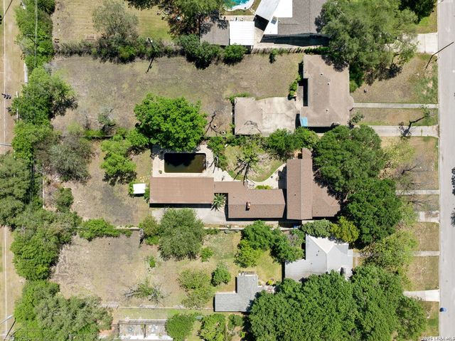 239 E Nottingham, San Antonio, TX 78209