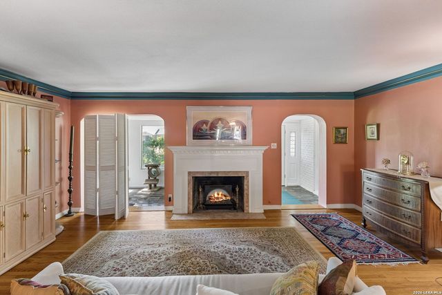 239 E Nottingham, San Antonio, TX 78209