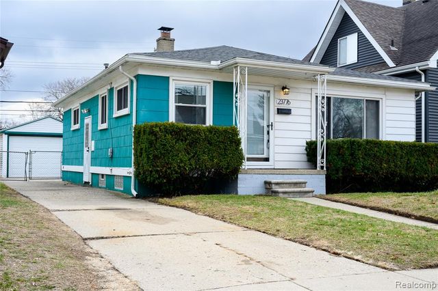 23776 Vassar Avenue, Hazel Park, MI 48030