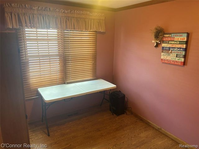 1337 Carolina Avenue, Marysville, MI 48040