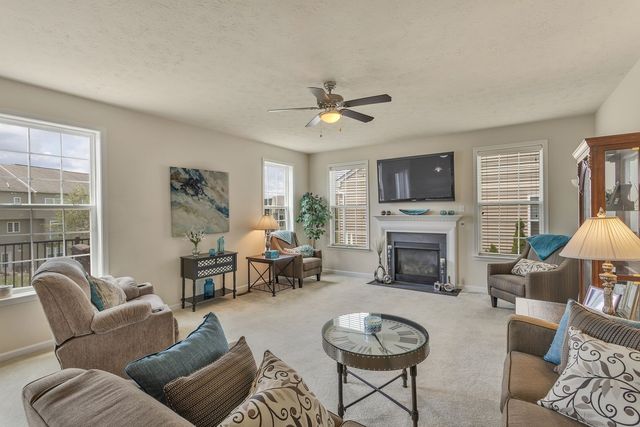 105 Birdie Dr., Cranberry Twp, PA 16066
