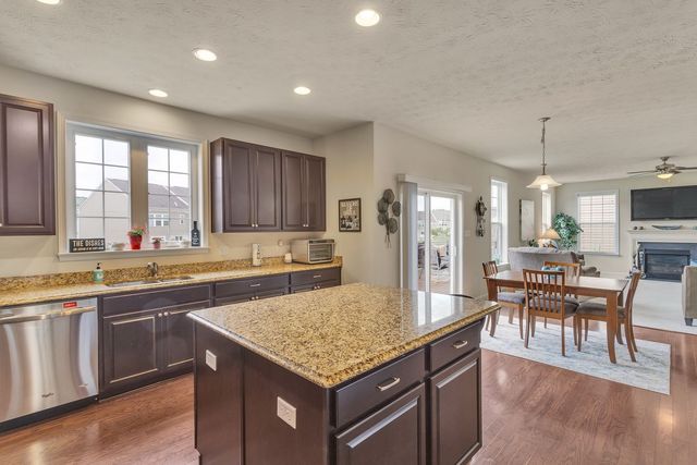 105 Birdie Dr., Cranberry Twp, PA 16066
