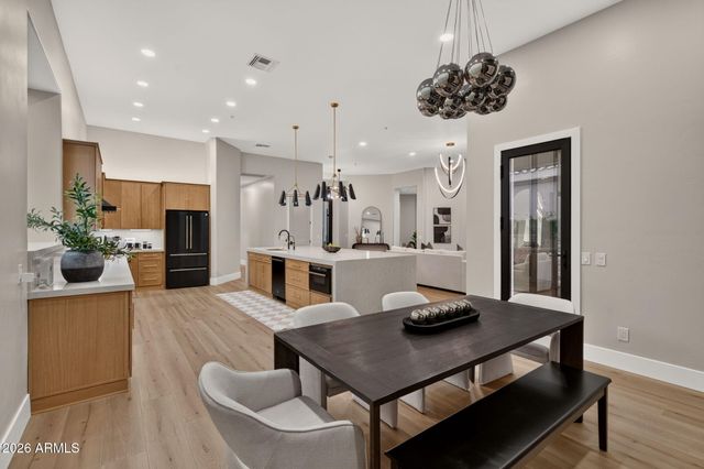 7238 E LUPINE Avenue, Scottsdale, AZ 85260
