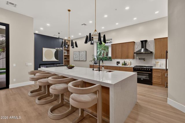 7238 E LUPINE Avenue, Scottsdale, AZ 85260