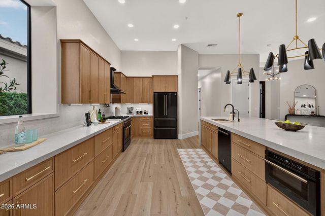 7238 E LUPINE Avenue, Scottsdale, AZ 85260