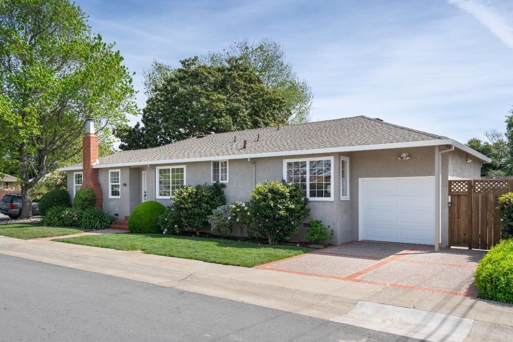 910 Folkstone Avenue, San Mateo, CA 94402